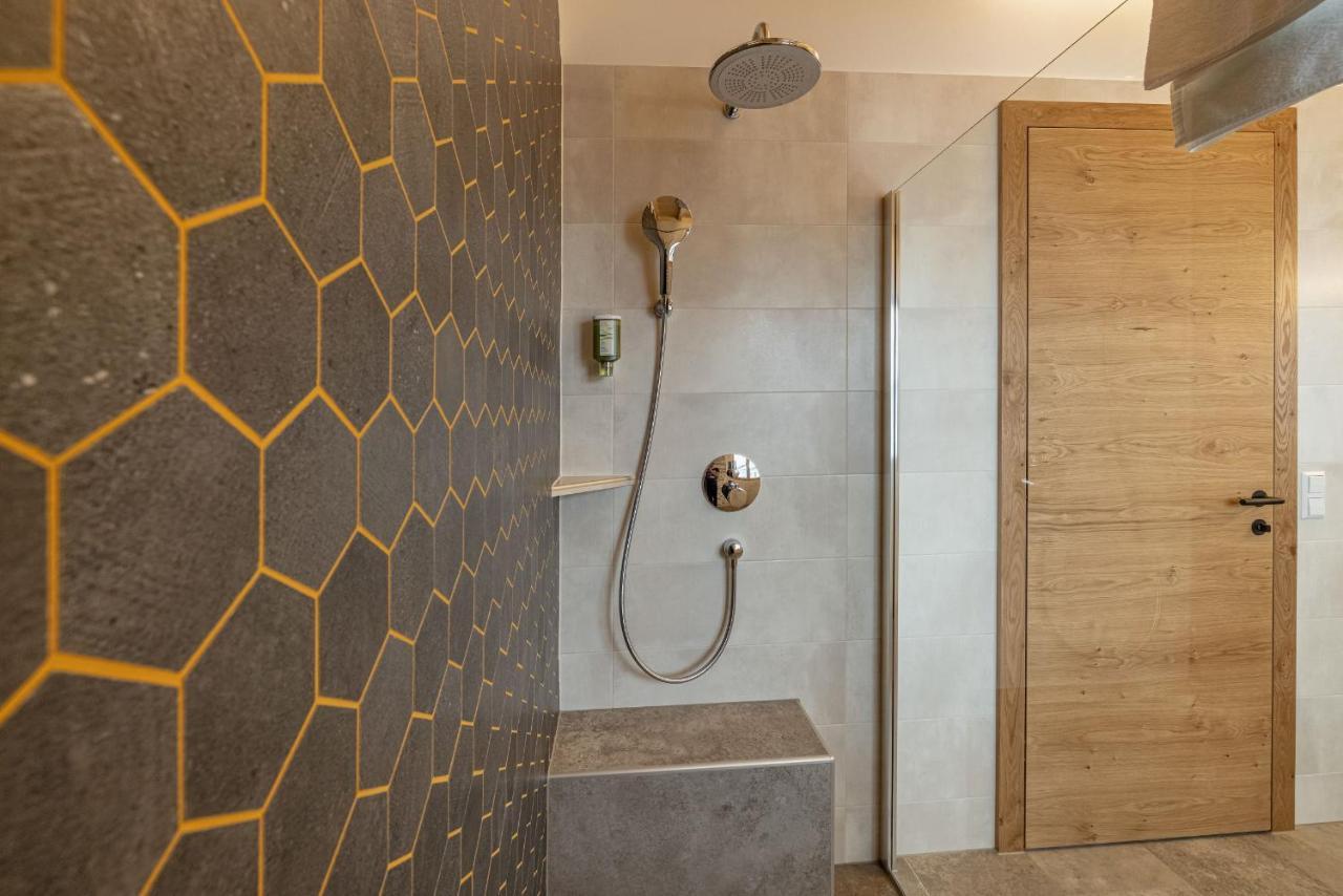 Appartement Kronhofer - & Erlebnis-imkerei Hermagor-Pressegger See